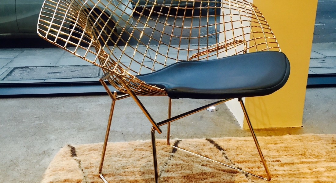 Bertoia Diamond Chair – Gold